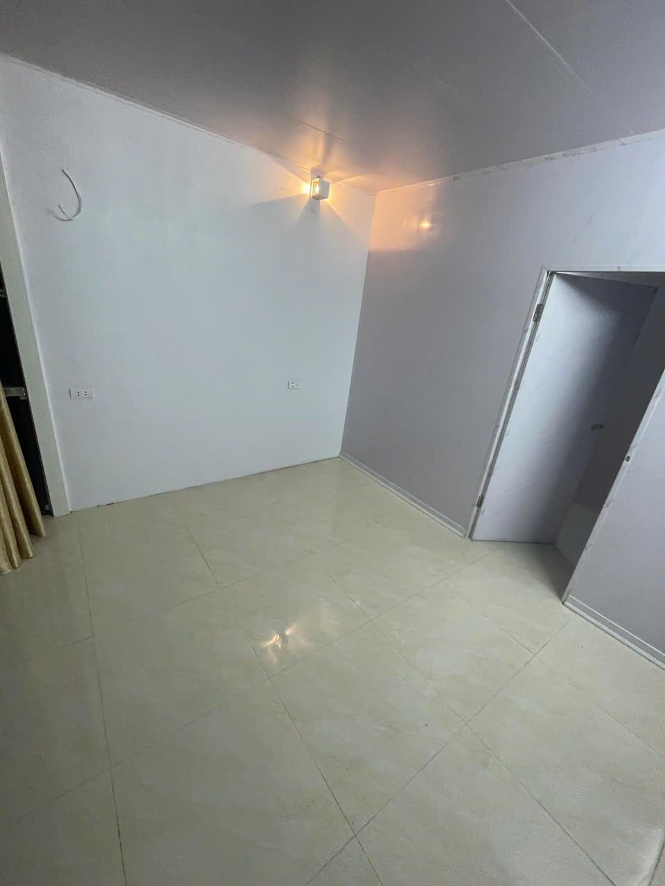 Cho thuê nhà ngõ 29 Phố Lạc Nghiệp , 3 tầng, 20m2, 2 ngủ, 2 WC, 6.5 triệu ở gia đình, nhóm2607938