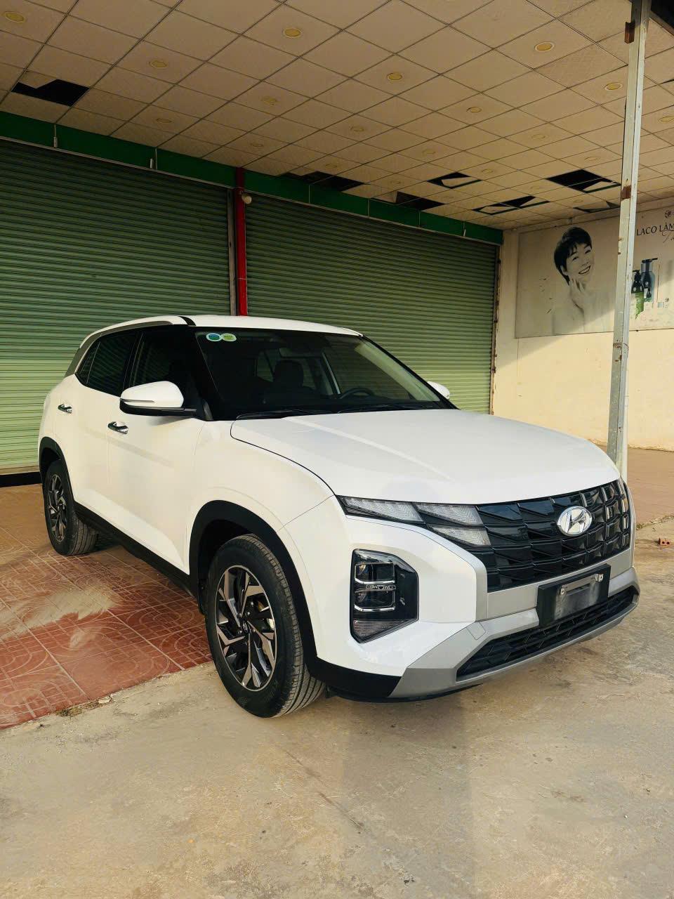 BÁN XE HYUNDAI CRETA ĐẶC BIỆT 20222405813