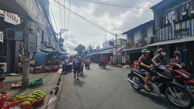 Giá mềm nhất quận 4 : 12.5 tỷ - TÔN THẤT THUYẾT - DT: 75M- 3.9MX19M - 1 LẤU - 3 PN -2 WV - LH: 077 888 5818 VÀ 077 478 5818 CHUYÊN BDS SÀI GÒN2616996