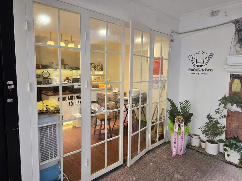 Cần nhượng lại mặt bằng số nhà 17 ngõ 20 Nguyễn Chánh Trung Hòa cầu giấy Hà nội2474010