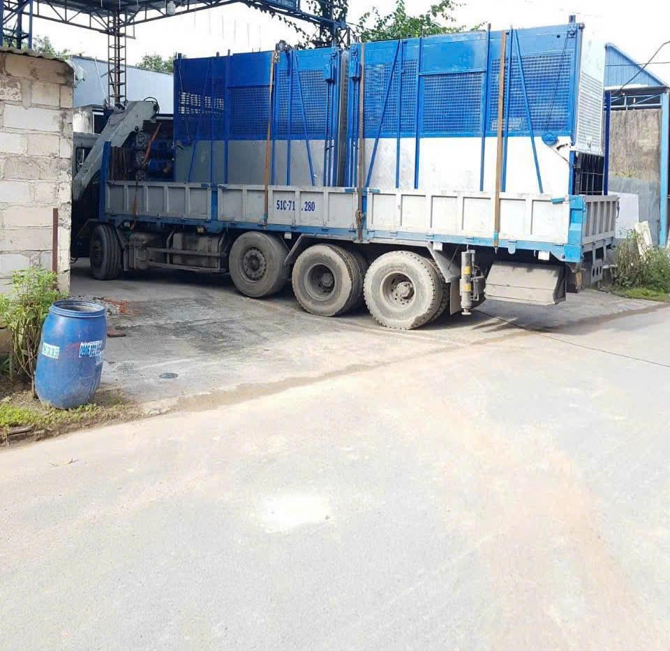 BÁN KHO XƯỞNG 1.740M2 MẶT TIỀN 17.7M- ĐƯỜNG LÝ TỰ TRỌNG - PHƯỜNG BÌNH CHUẨN - TP. THUẬN AN - BÌNH DƯƠNG2593579
