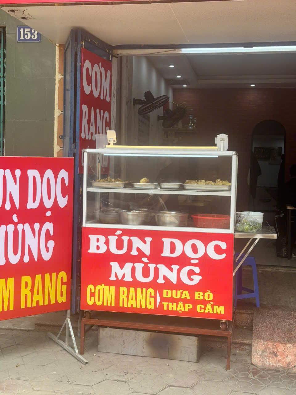 MÌNH CẦN NHƯỢNG LẠI MẶT BẰNG Ở KẾT HỢP KINH DOANH TỐT Ở MẶT PHỐ HOÀNG SÂM - NGHĨA ĐÔ2603466