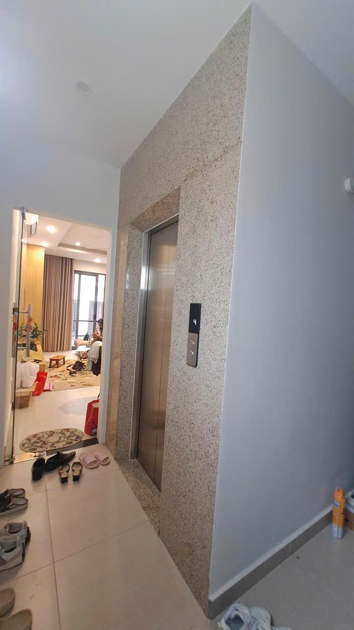 BÁN NHÀ VÕNG THỊ, TRÍCH SÀI , BƯỞI, TÂY HỒ! 6 tầng, thang máy hiện đại2633820