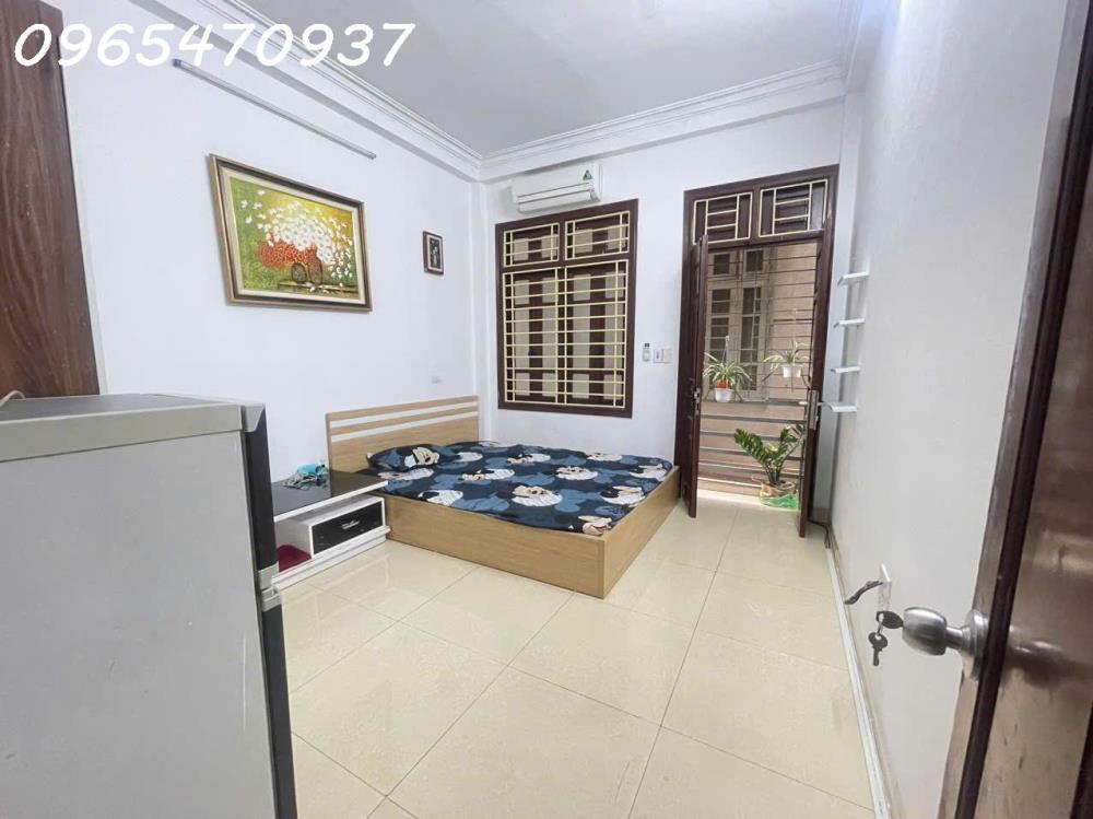 Chính chủ cho thuê phòng 214 Hoàng Mai2524041
