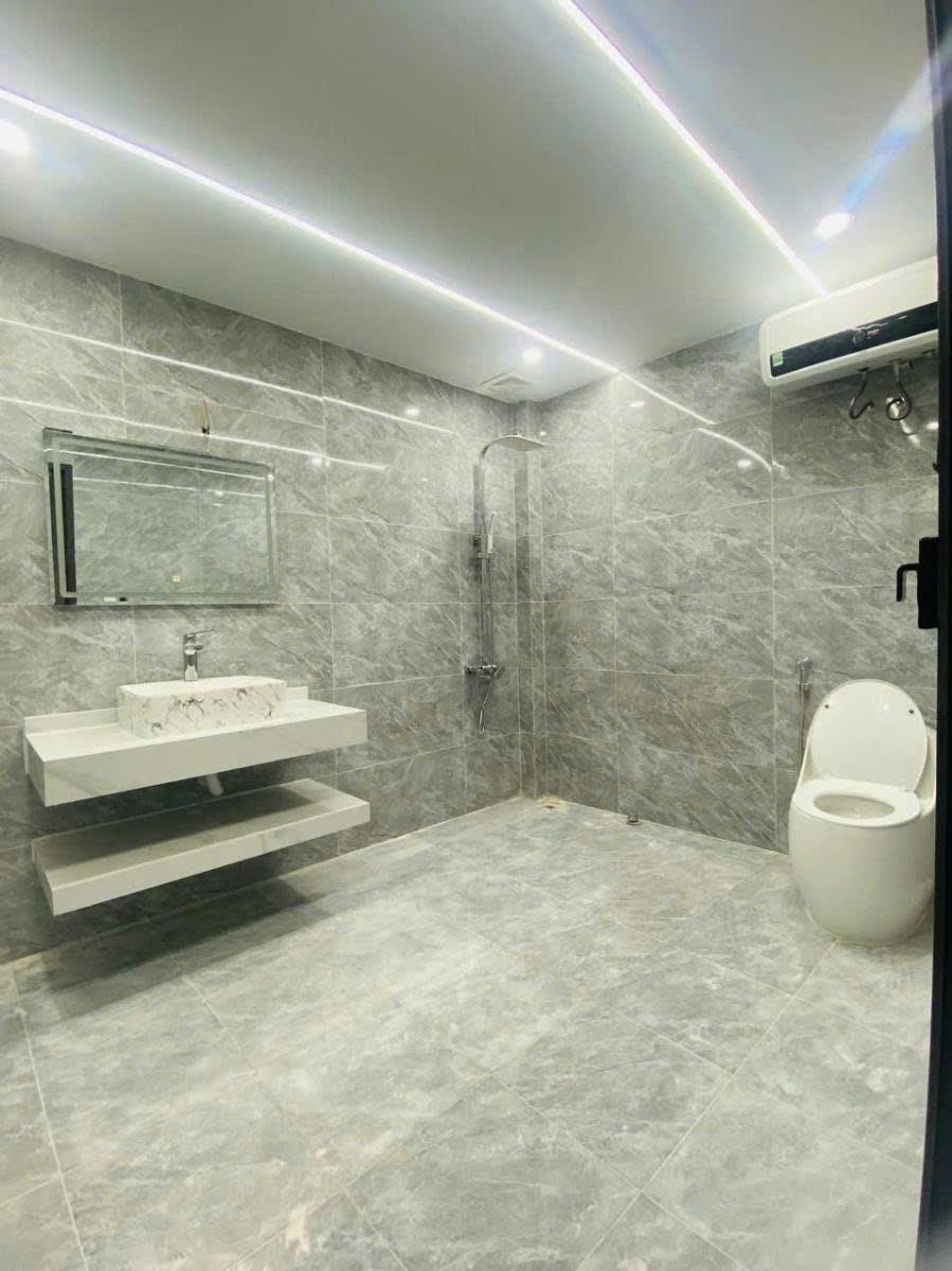Bán nhà Đường Láng, Đống Đa, trung tâm, 4 tầng dân xây chắc chắn, ở ngay, 33m2, 7.4 tỷ2651267