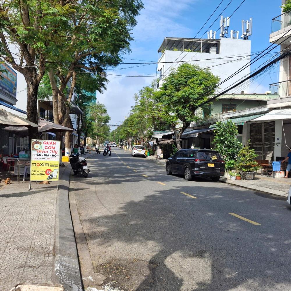 # Cho Thuê Đất Mặt tiền Hà Thị Thân, gần 200m2, ngang 14m, 25tr/th2511034