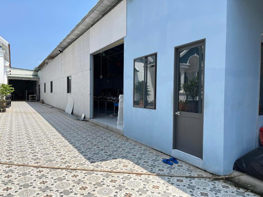 Chính chủ bán căn biệt thự và xưởng may Tại Trung Hòa, Chợ Gạo2410995