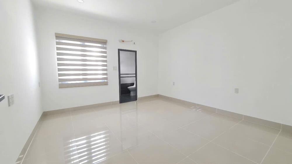 Bán nhà đẹp 5 tầng mặt tiền Có Thang Máy nằm ngay vị trí đắc địa2468074