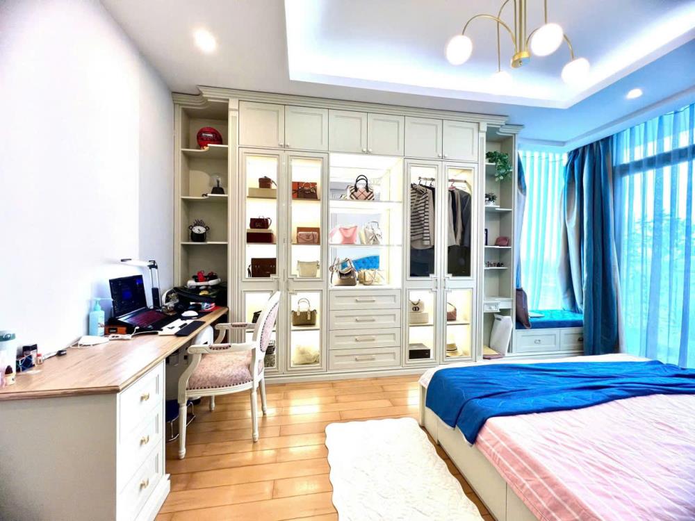 Cho thuê căn hộ 3 phòng ngủ + 1 kho tại The Vista - Diện tích 159m2 - Giá 1700$/tháng - Đầy đủ nội thất2602054