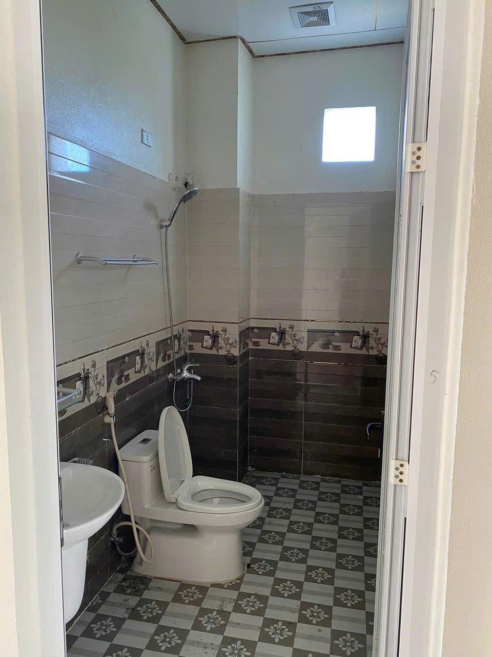 CHÍNH CHỦ CẦN BÁN CĂN NHÀ TẠI ĐƯỜNG GA VŨ YỂN -THANH BA-PHÚ THỌ2562406