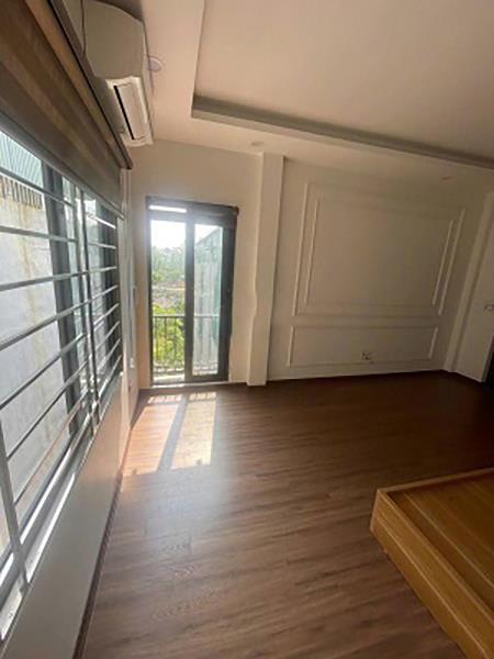 CHO THUÊ NHÀ 6 TẦNG MỚI XÂY – SÁT MẶT ĐƯỜNG KIM GIANG – VỊ TRÍ tốt để Ở và KINH DOANH2561260