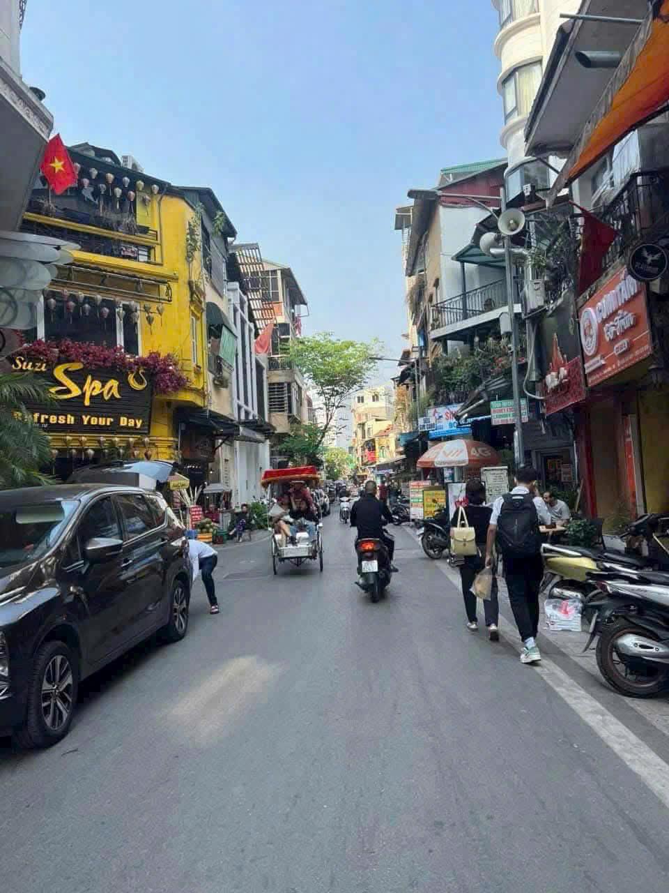 Cho thuê nhà nguyên căn 4 tầng không chung chủ, mặt phố lò đúc2492829