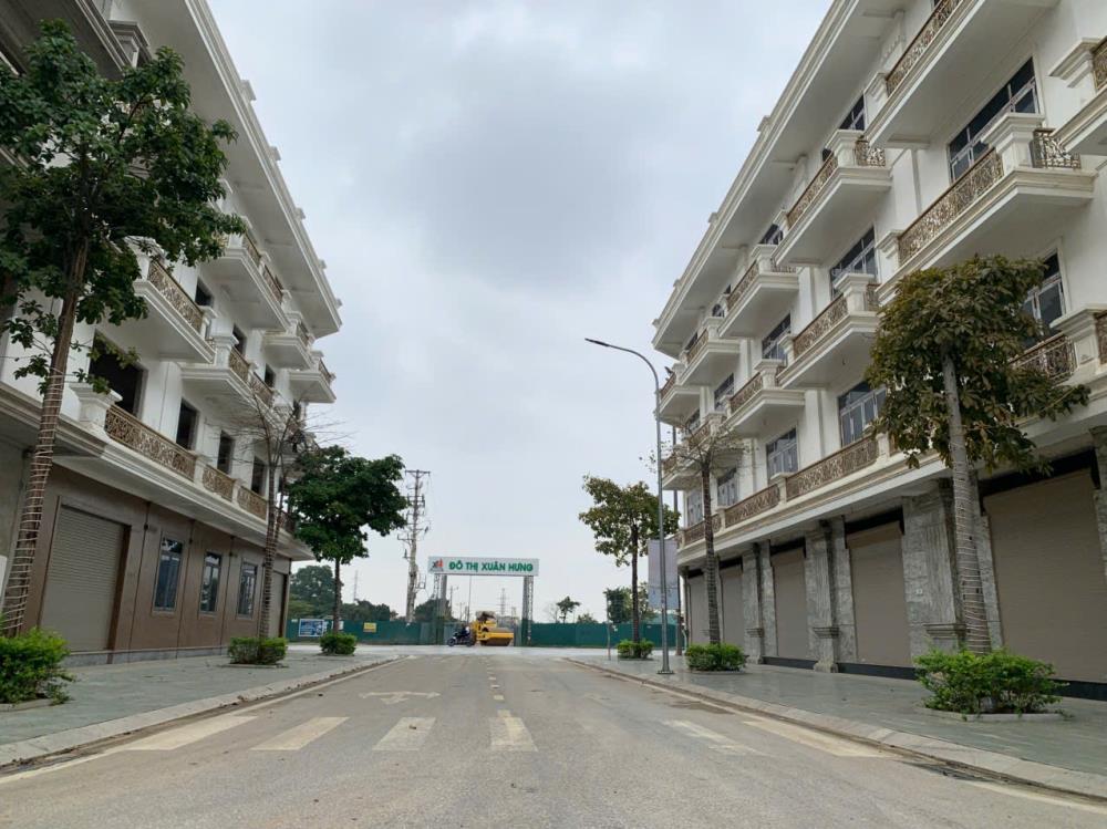 BÁN NHÀ 4 TẦNG XÂY MỚI ĐỐI DIỆN 3 TÒA CHUNG CƯ QUẢNG THÀNH PHỐ THANH HÓA KINH DOANH BUÔN BÁN CỰC VIP2588111