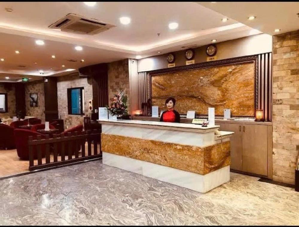 TÒA KHÁCH SẠN DÒNG TIỀN 2.2 TỶ/NĂM – 200M x 10 TẦNG – 42 PHÒNG –Ô TÔ –TRẦN DUY HƯNG –68 TỶ2586866