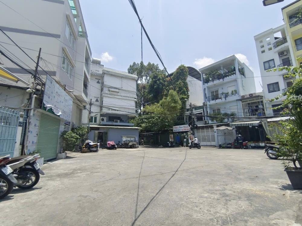Bán nhà quận 10, đường Tô Hiến Thành, 125m2, hẻm xe hơi, 3 tầng, 23 tỷ2591594