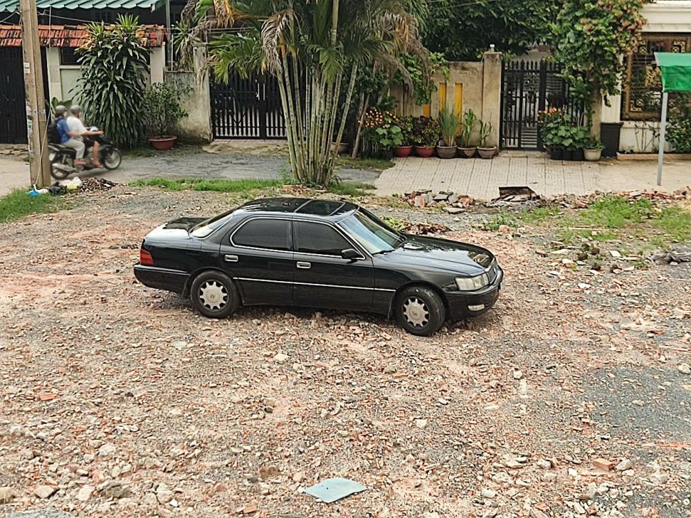 Lexus Ls400 đời 1993 nhập Nhật - odo 19 vạn- 175 triệu2390821