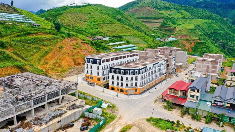 Thời điểm sở hữu căn liền kề 4 tầng tại Sapa giá cực tốt.2524847