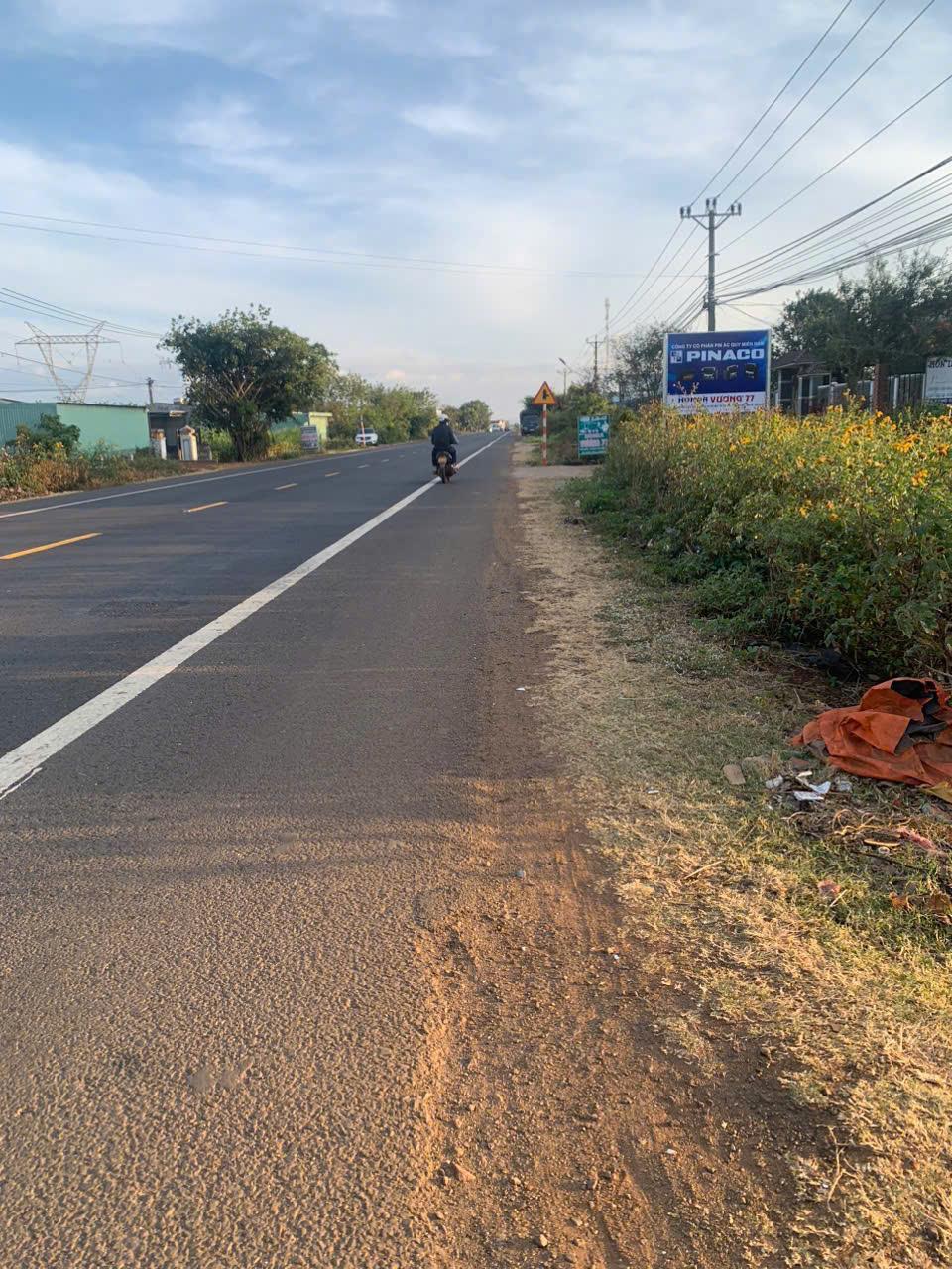 ĐẤT ĐẸP - GIÁ TỐT - CHÍNH CHỦ CẦN BÁN ĐẤT Mặt đường QL14 Xã Ia Rông, Huyện Chư Pưh, Tỉnh Gia Lai2365016