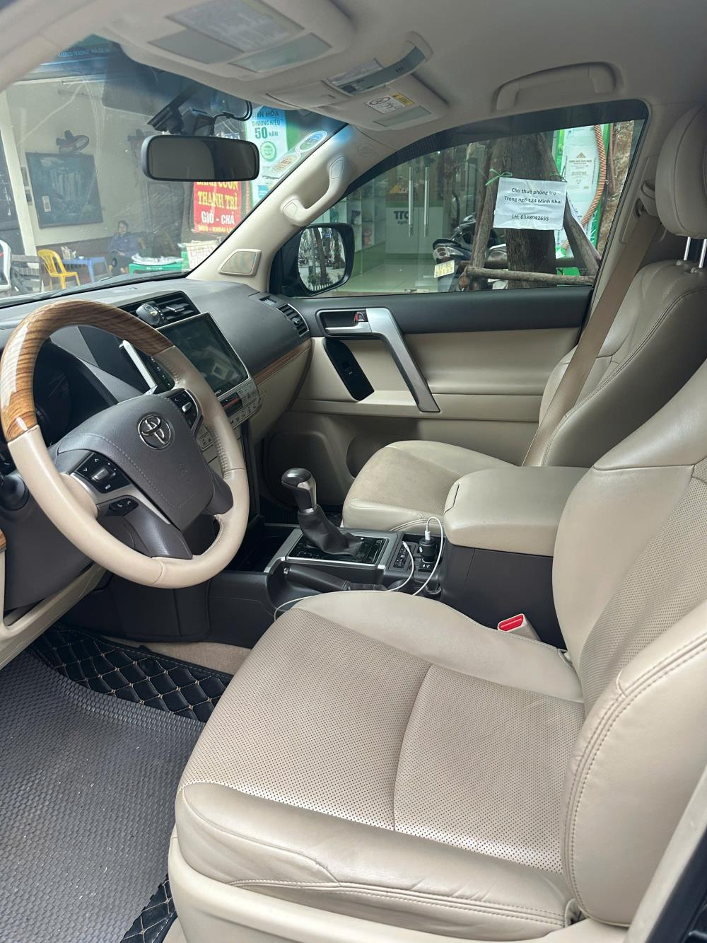 Chính chủ bán xe TOYOTA LAND CRUISER PRADO sản xuất năm 2019 đăng ký lần đầu 20212500706