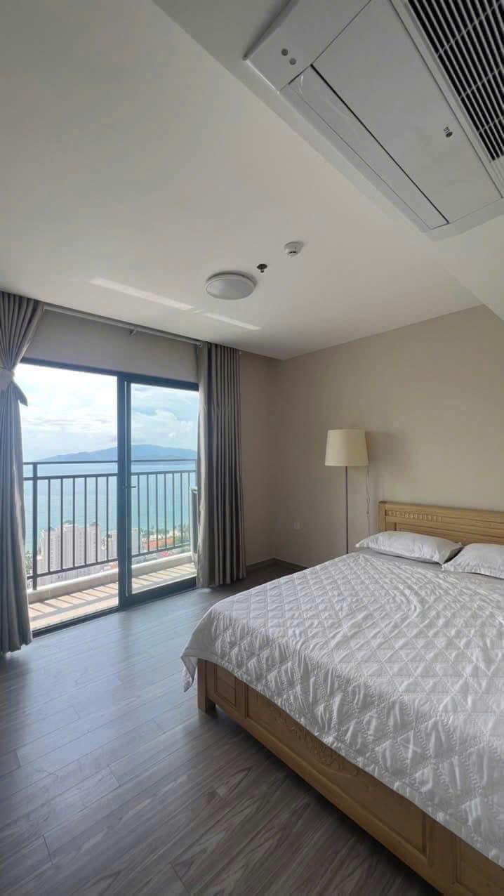 Căn hộ 3pn view biển D'Qua Hotel cách chợ Đầm và bãi biển 200m2380958