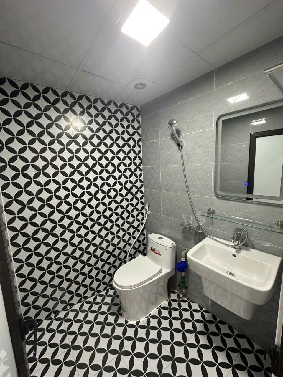 (Rất Hiếm) Căn hộ Studio cao cấp mới khai trương tại phố Văn Trì - Cầu Diễn - Giá mềm nhất khu vực2684770