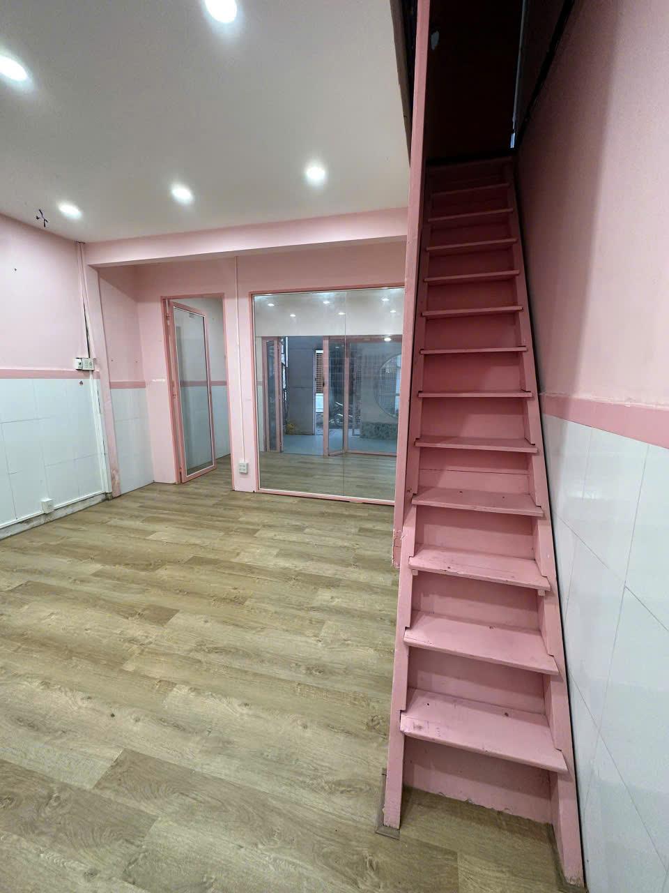 CHO THUÊ NHÀ 5 triệu 2 phòng ngủ TRỆT LẦU 2 phòng ngủ KẾ CHỢ AN HOÀ2608513