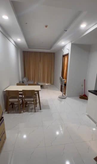 Chính chủ bán hoặc cho thuê căn hộ chung cư 2 PN Opal Skyline view đẹp.2678678