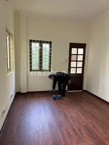 CHÍNH CHỦ CHO THUÊ NHÀ 3 TẦNG SỐ 34 NGÕ 137, ĐƯỜNG LÊ TRỌNG TẤN2502785