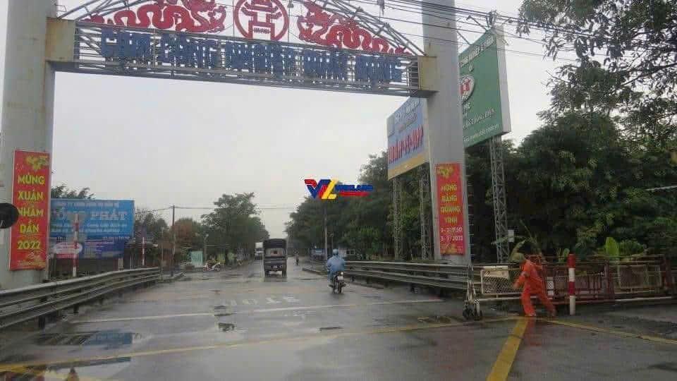 Bán 2500m2 kho xưởng KCN Quất Động, Thường Tín, Giá 29 tỷ2629766