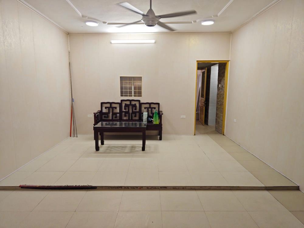 Cho thuê MBKD Tập thể tầng 1 50m2, ngõ ô tô Phố Nguyễn Trãi KD sạch, KD online ở GĐ2601847