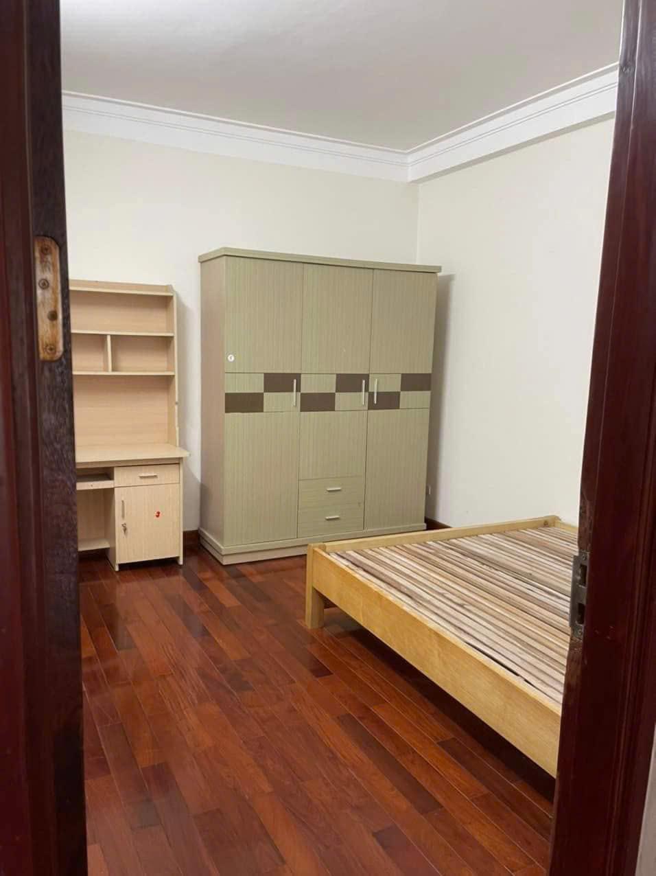 Cho thuê nhà Định Công Thượng ô tô tránh, 4.5 tầng x 45m2, 5 ngủ, 15 Triệu2528092