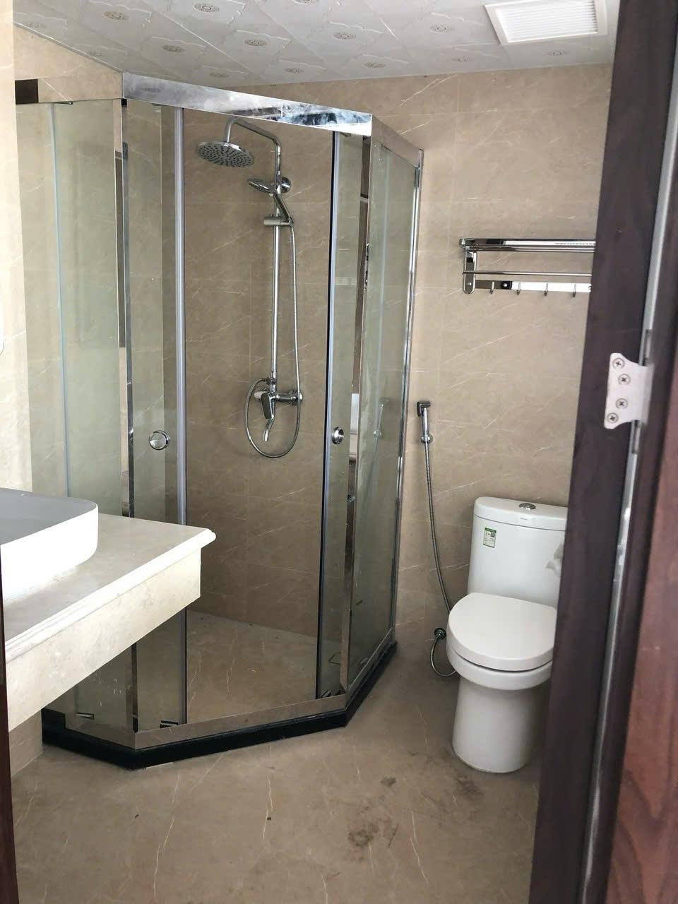 Bán khách sạn tại trung tâm thành phố Hạ Long Quảng Ninh2530088