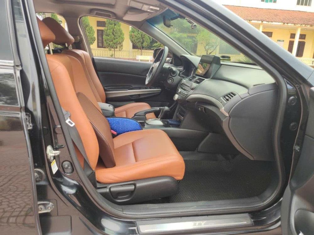 Chính chủ bán xe Honda Accord sản xuất năm 20082649795