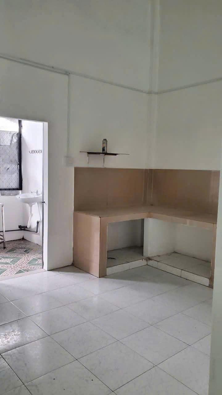 Nhà 6,5 triệu 2 phòng ngủ Thới Nhựt2485781
