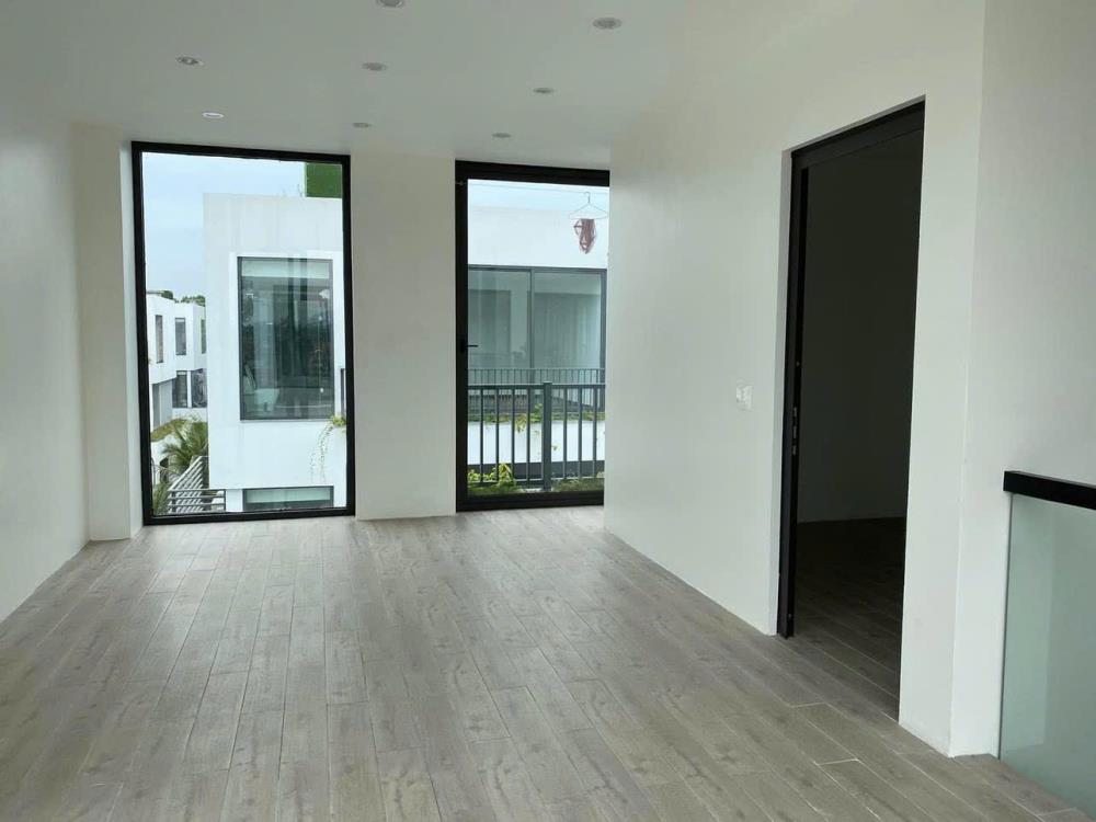Chuyển nhượng căn villa 147m2 sử dụng lâu dài rẻ nhất dự án Flamingo Đại Lải2550499