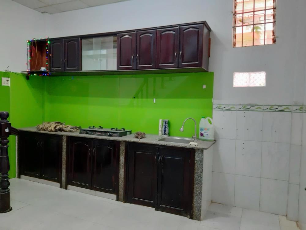 BÁN NHÀ GẦN CHỢ CHIỀU HẺM Ô TÔ ĐƯỜNG XÓM CHIẾU VĨNH NGỌC2402452