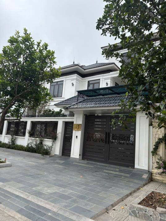 Chính chủ gửi bán lô đất Biệt Thự khu nhà giàu Mặt đường 30m lô 17 Lê Hồng Phong, Hải An, Hải Phòng2657708