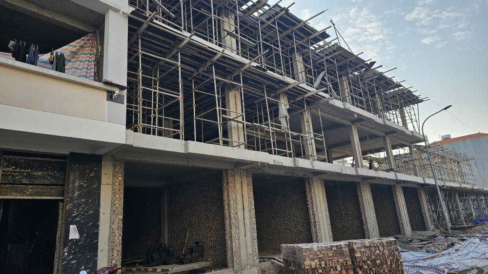 Bán mới 4 tầng, xây thô 105m2, giá 6 tỷ tại Phạm Văn Đồng, Tích Sơn, Vĩnh Yên, Vĩnh Phúc2445077
