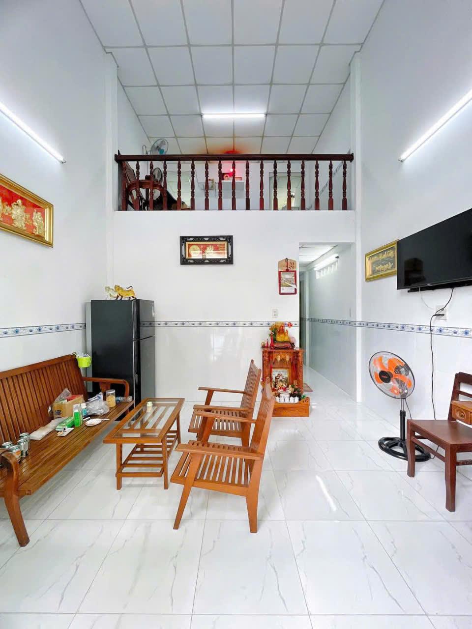 Bán nhà hẻm 19 Trần Bình Trọng ,sau lưng sở kế hoạch đầu tư.2559961