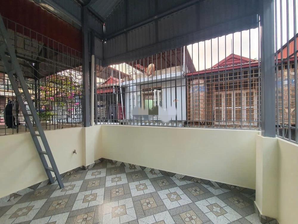 Cho thuê nhà nguyên căn Phố La Thành, Ba Đình, 4 tầng x 55m2, 6PN, TT dạy học, Spa, VP2576567