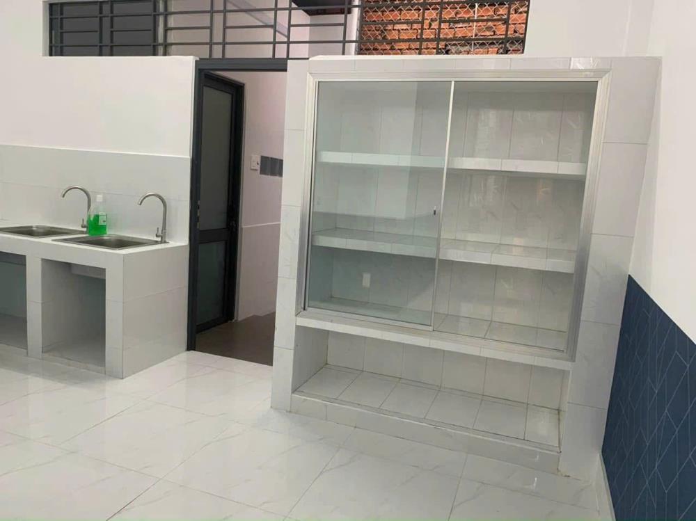 💥CHO THUÊ NHÀ NGUYÊN CĂN 2PN – HẺM 388 NGUYỄN VĂN CỪ, NINH KIỀU – GIÁ CHỈ 6.5 TRIỆU/THÁNG!2560063