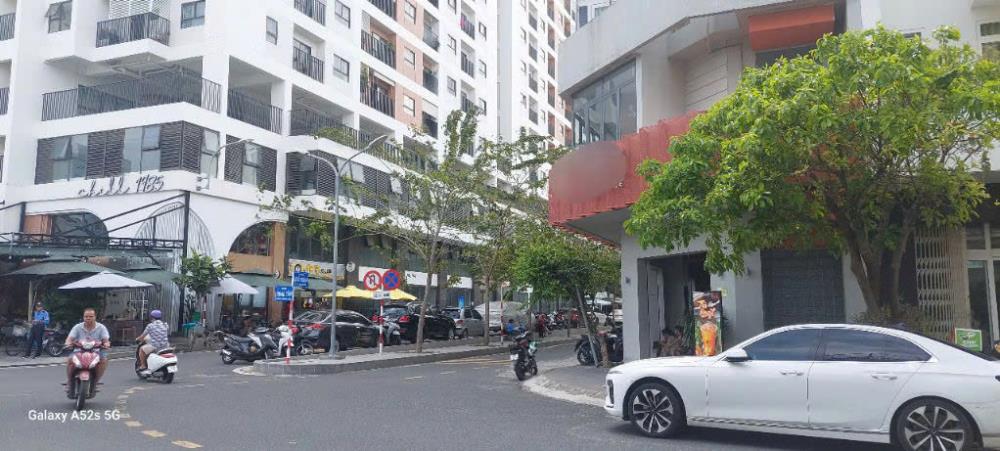 Chính chủ cho thuê mặt bằng 2 tấng tại góc ngã 4 KĐT Vĩnh Điềm Trung, Nha Trang2608128