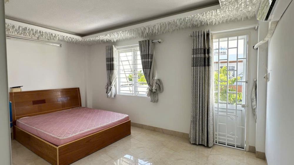 CHO THUÊ NHÀ MẶT TIỀN KĐT VCN PHƯỚC HẢI, TP NHA TRANG.2531142