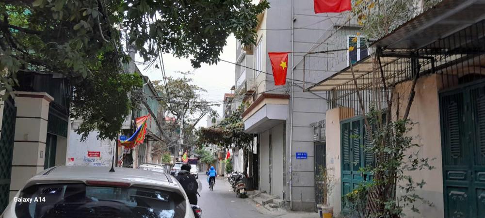 Bán đất tặng nhà Cấp 4 ngõ ô tô Phố Trương Định, 67.9m2, mặt tiền 7.48m2, giá chào 230tr2480136