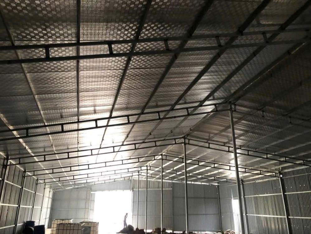 cho thuê kho xưởng gần đường Phan Trọng Tuệ, Thanh Trì, Hà Nội. Diện tích 400m mái chống nóng đường container đỗ cửa. giá 70k2597560