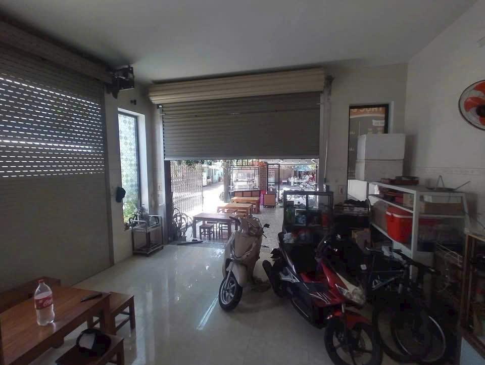 HẠ ChÀO 400 TRIỆU. GIÁ TỐT 7.9 TỶ ĐẾN THỜI ĐIỂM CHỐT RỒI. 
NHÀ NGUYỄN PHƯỚC NGUYÊN 2 MẶT TIỀN KINH DOANH SẦM UẤT
DT 97m2 ( 6*16) 3 TẦNG2483556