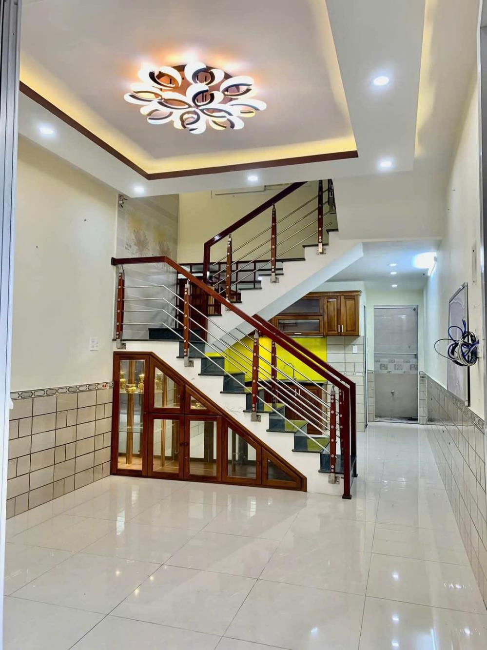 # Nhà Trưng Nữ Vương kiệt khá thẳng, 37m2, 2 tầng 2 mê đúc cứng, tâm huyết, 2.55 tỷ2569752