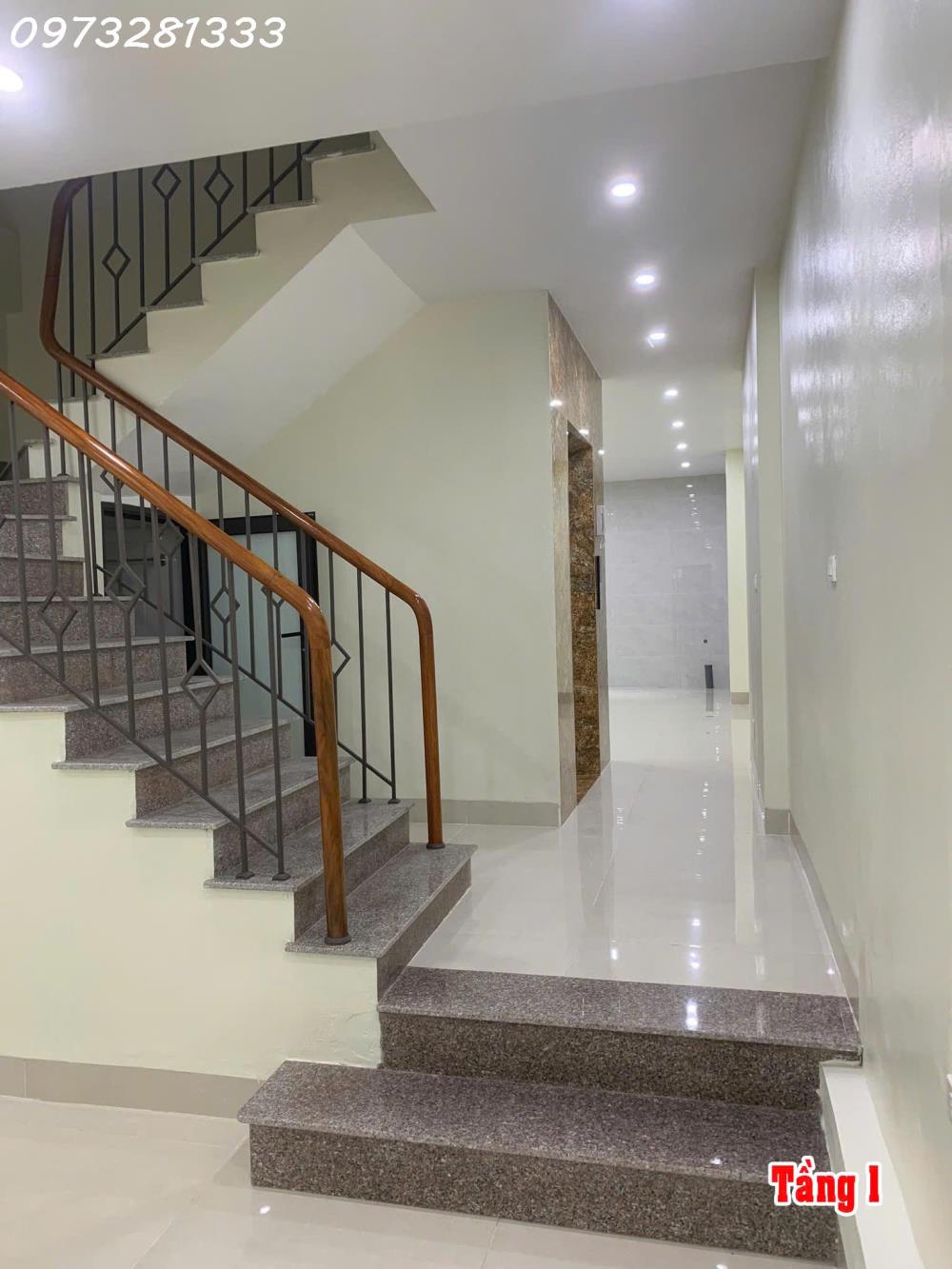 Gia đình không có nhu cầu sử dụng cần cho thuê tầng 1+2 tại địa chỉ 22LK8 Khu Đô Thị Văn Phú2622528