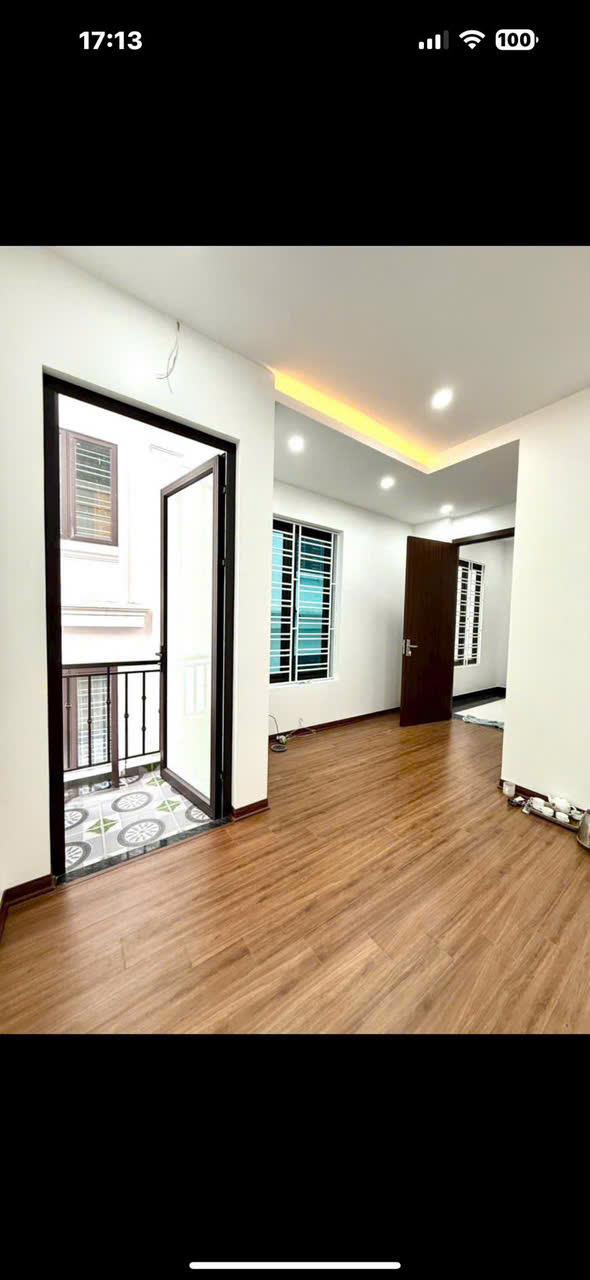 Siêu phẩm độc lập tuyến 2 NGô Gia Tự, ô tô ra vào2618431