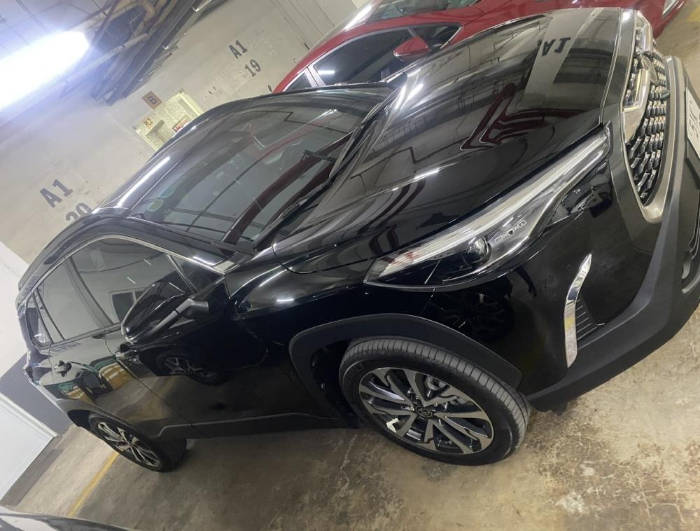 Tôi cần bán Toyota Corolla Cross bản 1.8V màu đen. 2596319